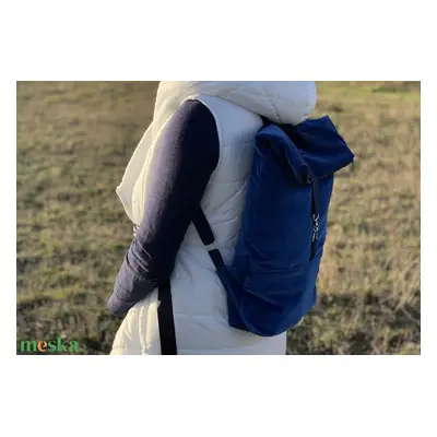 RE'A dizájn Azure rolltop hátizsák – M méret