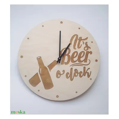 It's beer a clock- falióra