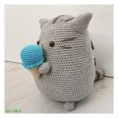 Pusheen horgolt cica