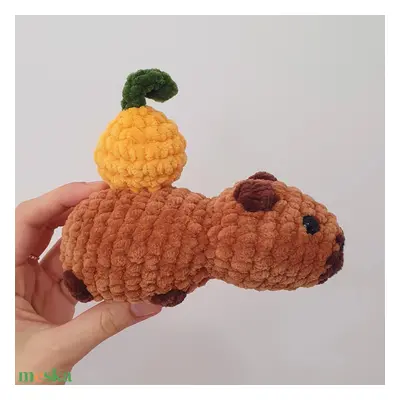 Horgolt amigurumi plüss kapibara