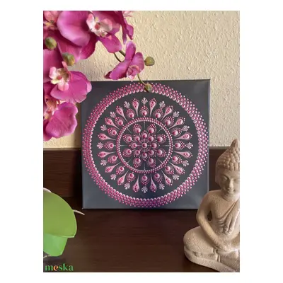 Antracitszürke-rózsaszín pontozott mandala