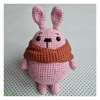 Horgolt rózsaszín nyúl amigurumi