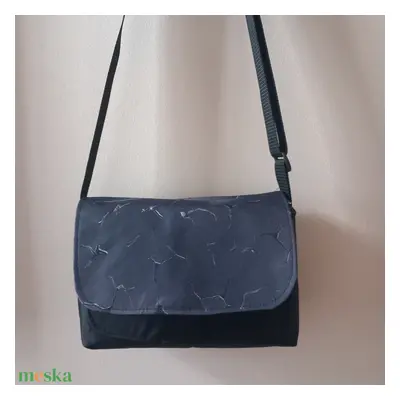 Lia crossbody táska