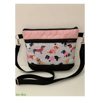 Crossbody cuki tacskók