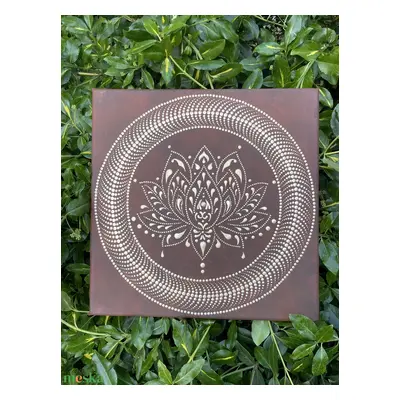 Arany-barna pontozott mandala