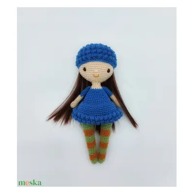 Amigurumi lányka