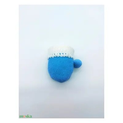 " Havas álom" Amigurumi Mikulás kesztyű