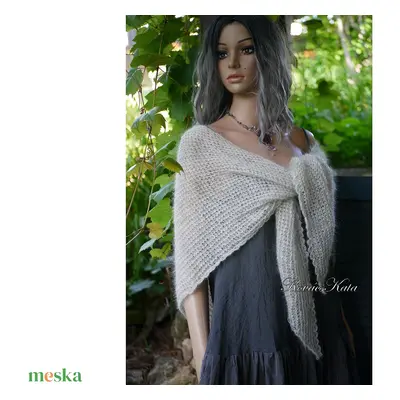 HABKENDŐ - exkluzív kézzel kötött silk mohair vállkendő / gyöngy-szürke