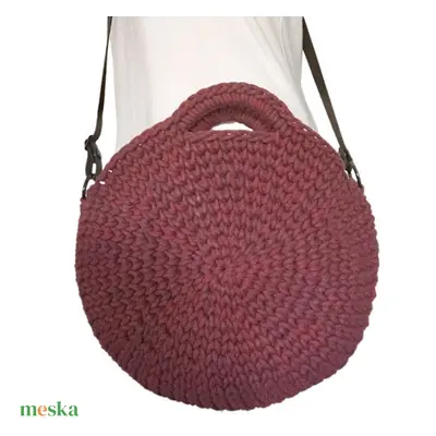 Nagy kerek pakolós crossbody horgolt táska - kisherceg design