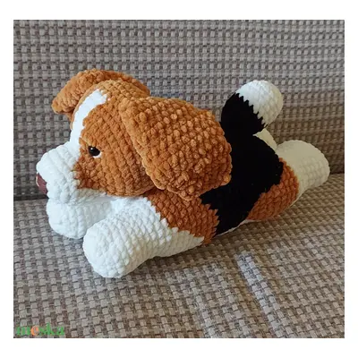 Horgolt Beagle kutya