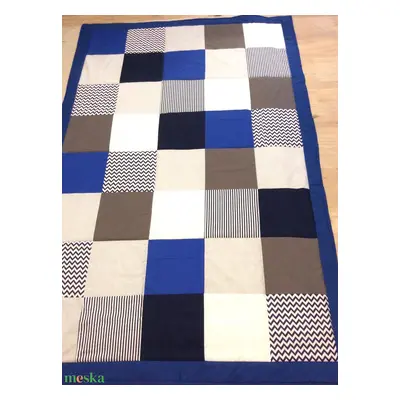 Kék kockás patchwork falvédő, takaró szettben