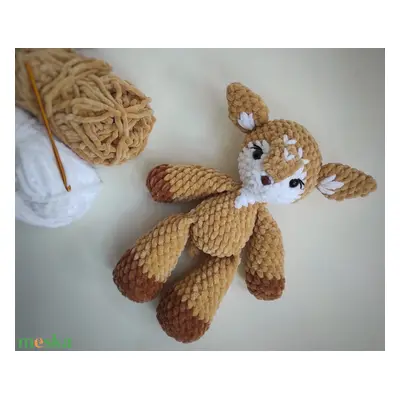 Horgolt őz plüss amigurumi