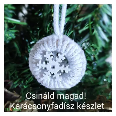 4 DIY hópelyhes karácsonyfadísz, könnyen elkészíthető makramé koszorú