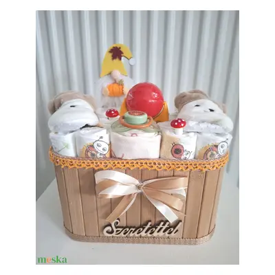 Kis manó baba box, pelenkatorta 2-5 kg pelenkatorony, babaváró csomag