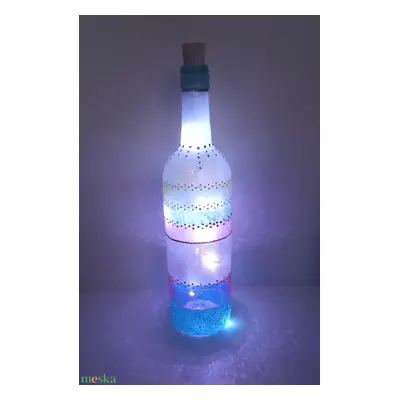 Pasztell üveglámpás - egyedi festett üveg bottlelamp