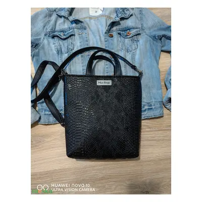 Kígyóbőr mintás Crossbody