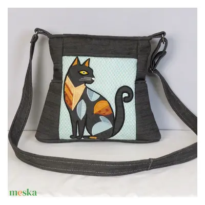 Fekete farmer női válltáska cica applikációval, egyedi designer crossbody táska, vállon átveth