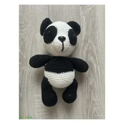 Kézműves, horgolt panda - 22 cm