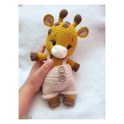 Horgolt zsiráf amigurumi öltöztethető