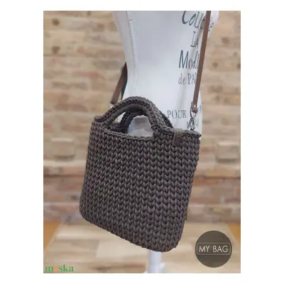 Horgolt női crossbody táska BIG - SÖTÉTBARNA színben