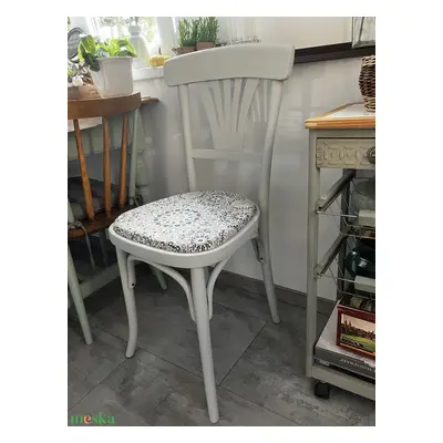 Felújított thonet szék