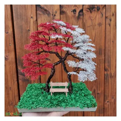 Két színű összefonódó drót bonsai