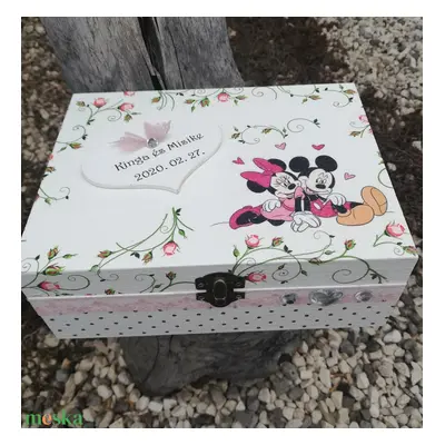 Mickey és Minnie, egyedi feliratos díszdoboz, esküvőre, vagy bármilyen más ünnepi alkalomra. - R