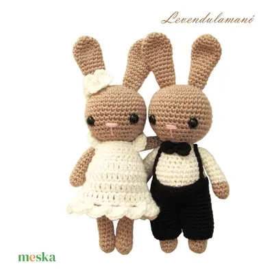 Horgolt nyuszipár esküvői ruhában amigurumi nászajándék