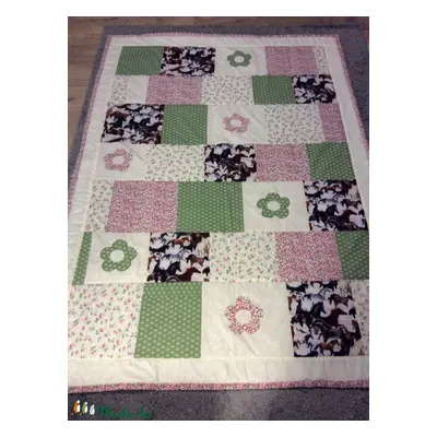 patchwork takaró lovas mintás