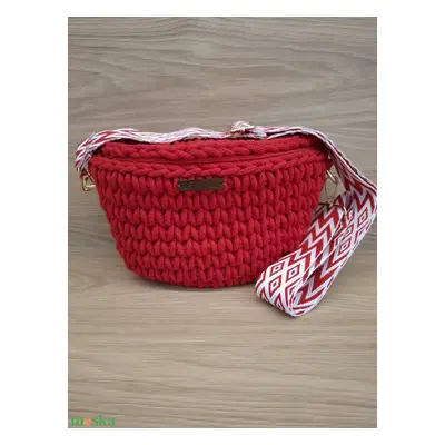 Horgolt Piros búzaszemes crossbody