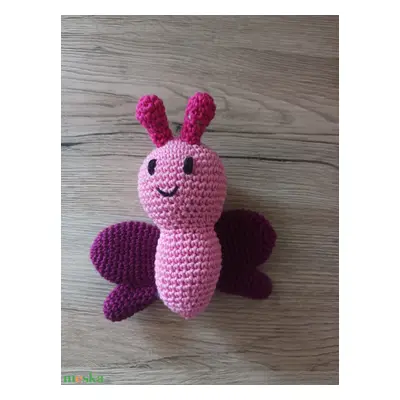 Zizi, az amigurumi pillangó