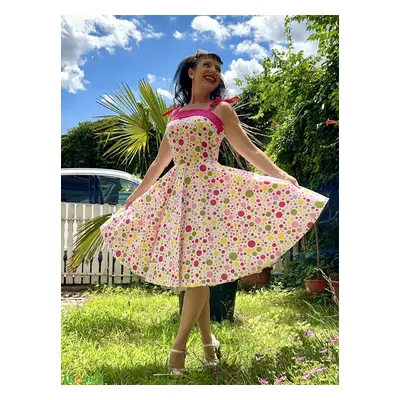 Pinup Rockabilly ruha Bubble Gum pöttyös