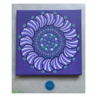 Lila pontozott mandala