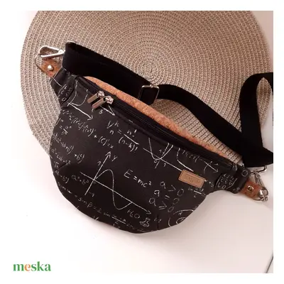 Férfi/fiú Övtáska, Crossbody matek képletek mintával