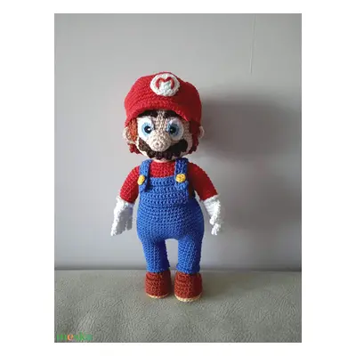 SUPER MARIO