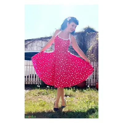 Pinup Rockabilly ruha, szivecskés