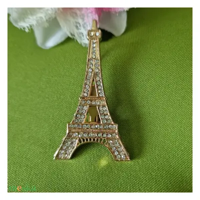 Kitűző, bross BRO225 - Strasszköves Eiffel torony 55x78mm