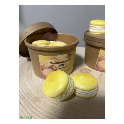 Citrusos cupcake Illatviasz macaron