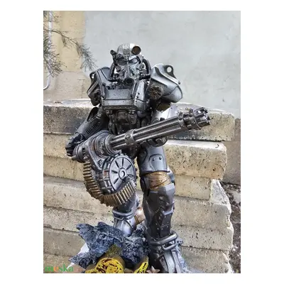 Fallout Power Armour T-60 szobor, kézzel festve