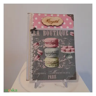 Receptfüzet macaron mintával a vintage jegyében