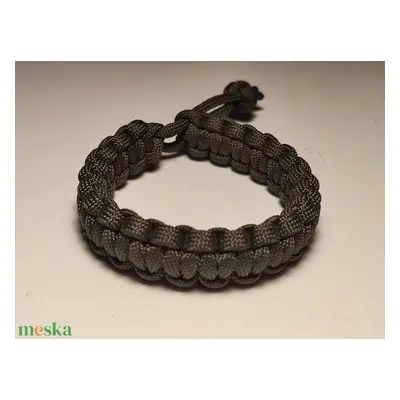 "Mad Max" Paracord karkötő