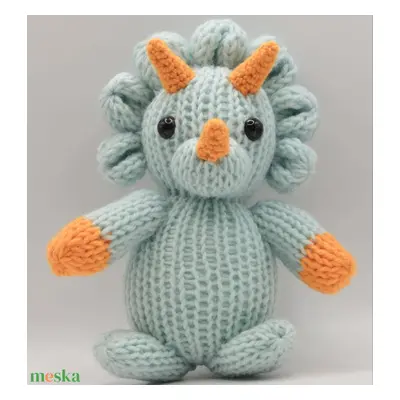 Kézi kötésű (amigurumi) állatfigura - Triceratopsz dínó (fiúknak, lányoknak minden alkalomra)