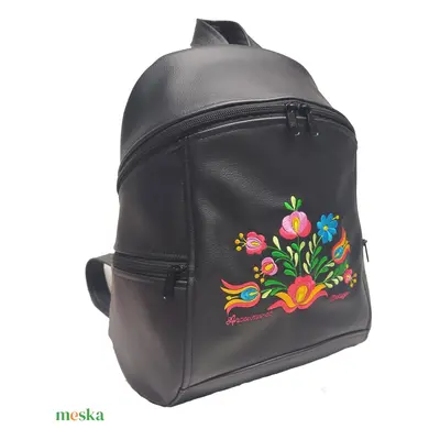 MAXIM BackPack L hátizsák - Hímzett Matyó virágcsokor fekete alapon Hungarian Folkart25