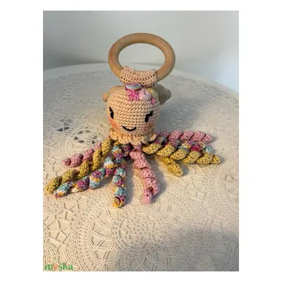 Amigurumi polip csörgö