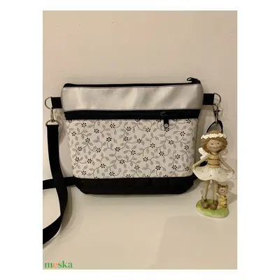 Crossbody pici virág-inda mintás