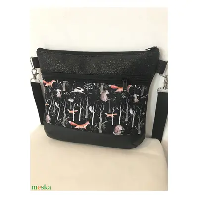 Crossbody róka-erdei állatok mintás