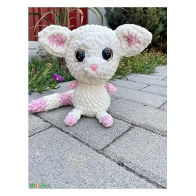 Amigurumi lemur