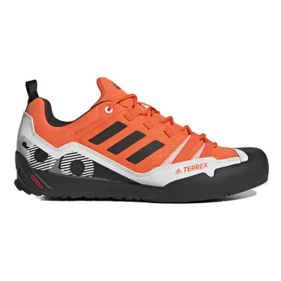 Férfi alacsony túracipő ADIDAS Terrex Swift Solo Approach impact orange core black white