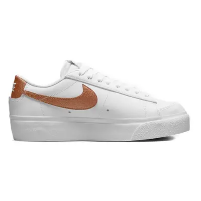 Női járócipő NIKE Blazer Low Platform white black sail metallic copper