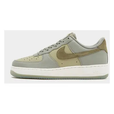 Nike Air Force 1 '07 Lv8